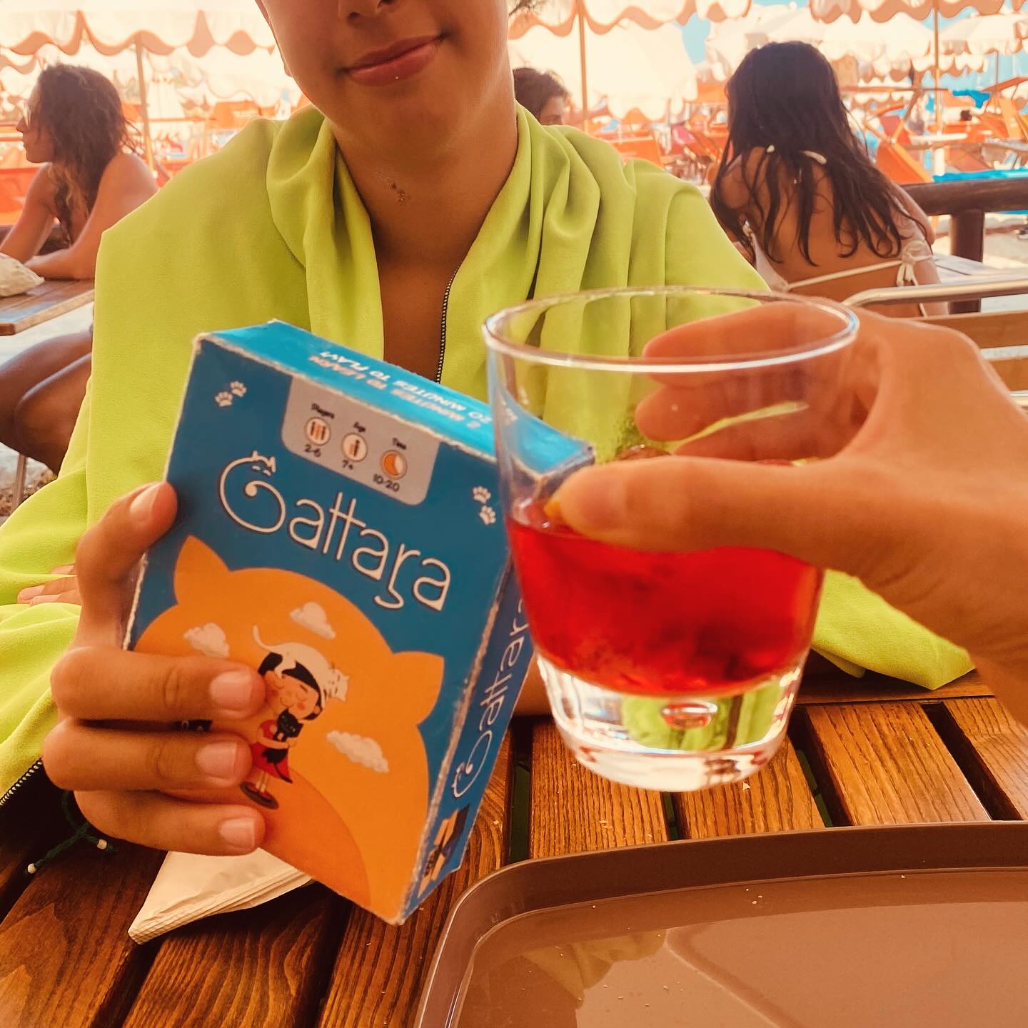 🥂🐱 Cheers to Gattara! 🐱🥂 What’s... - Gattara the cat magnet